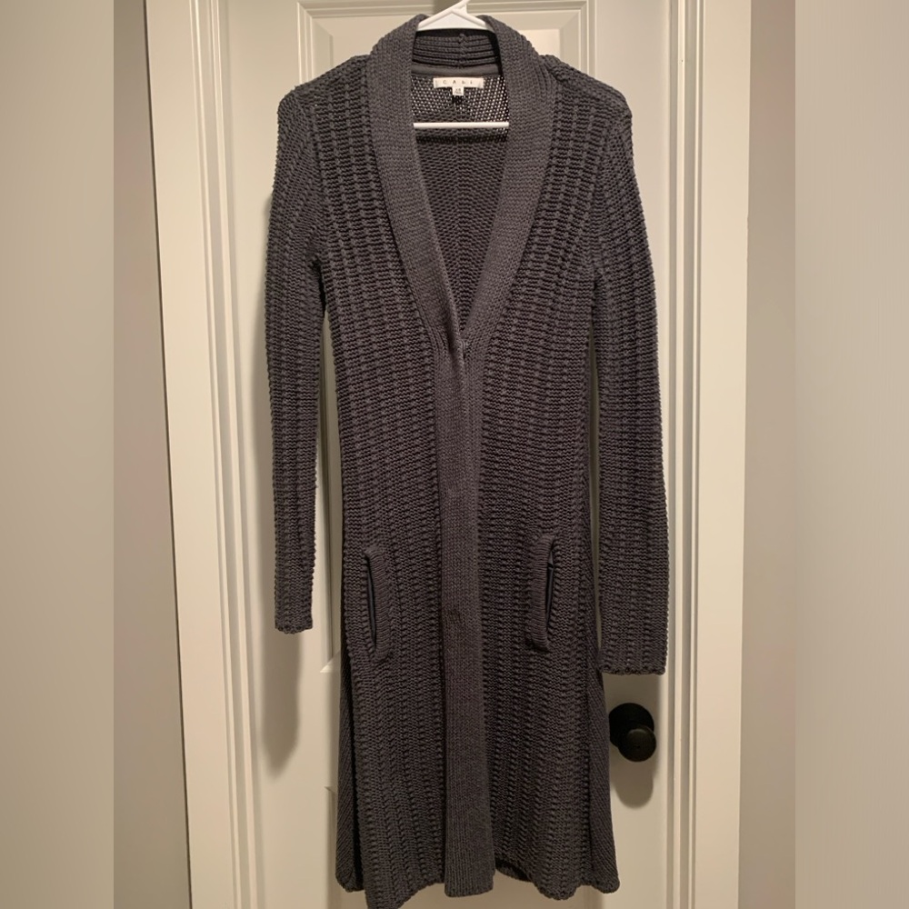 Cabi long grey chunky knit cardigan in a size XS. Style #588